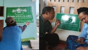 NU Cibinong Pasang Stiker Sekretariat untuk Identitas